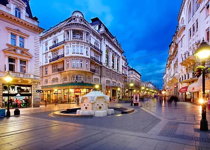 Knez Central Apartment